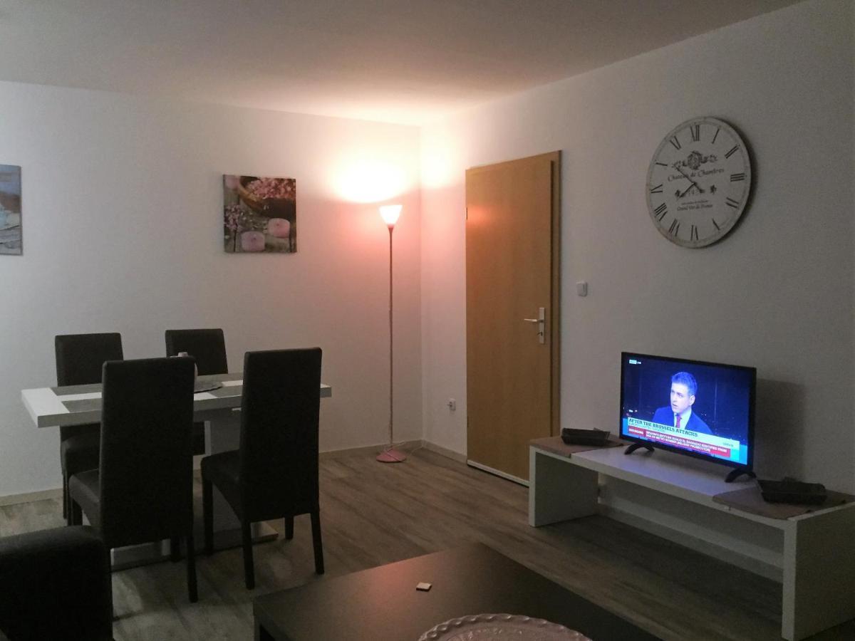 Haus Am Burggraben Ξενοδοχείο Hinte Εξωτερικό φωτογραφία